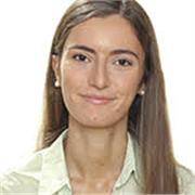 Graduada en Eduación Primaria con mención en música. Ofrezco clases de refuerzo de todas las materias en alumnos de Primaria, así como iniciación musical: lenguaje musical, solfeo y piano